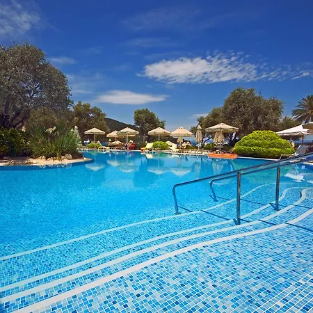 Resort Izer Club 4*