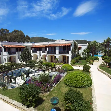 Izer Club Resort