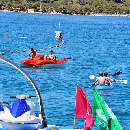 Üdülőközpont Izer Club Torba