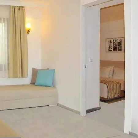 Izer Club Resort Torba