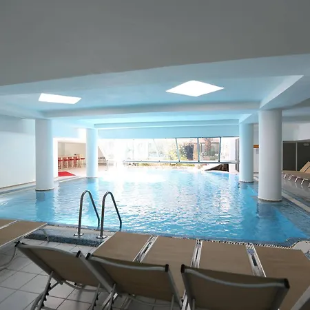Izer Club Resort 4*